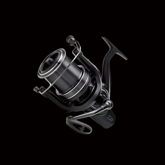 DAIWA-EMBLEM-REEL-45-ROLA-FISHING